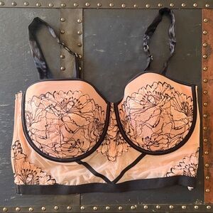 Auden Cream and Black Lace Underwire Bra